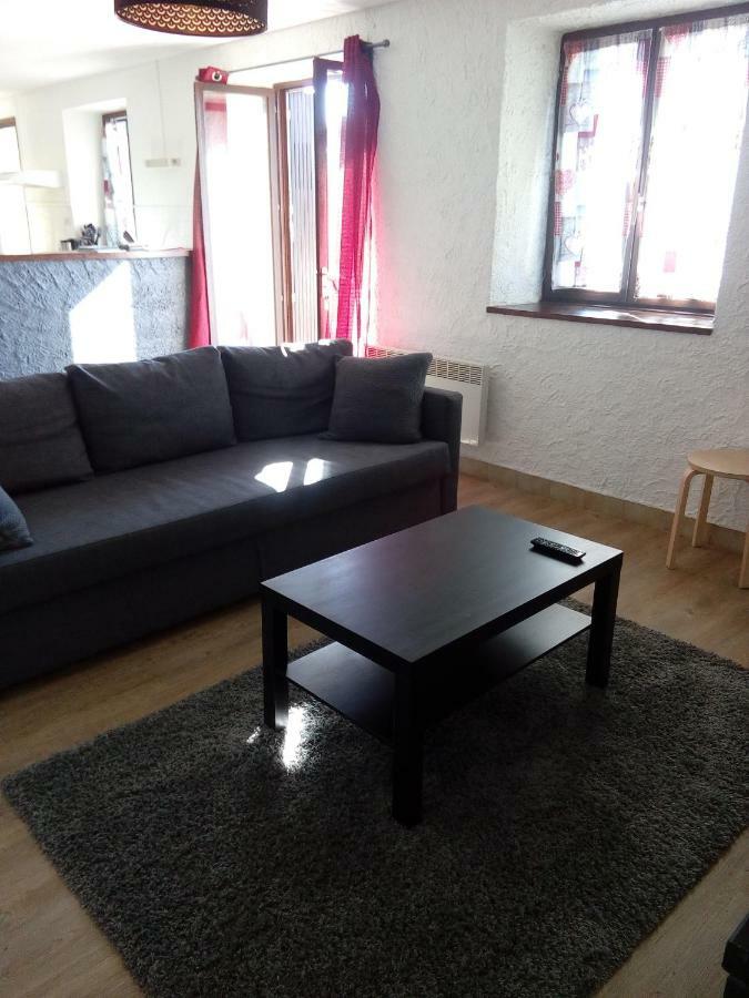 Gite Les Chaumeix Prondines Dış mekan fotoğraf